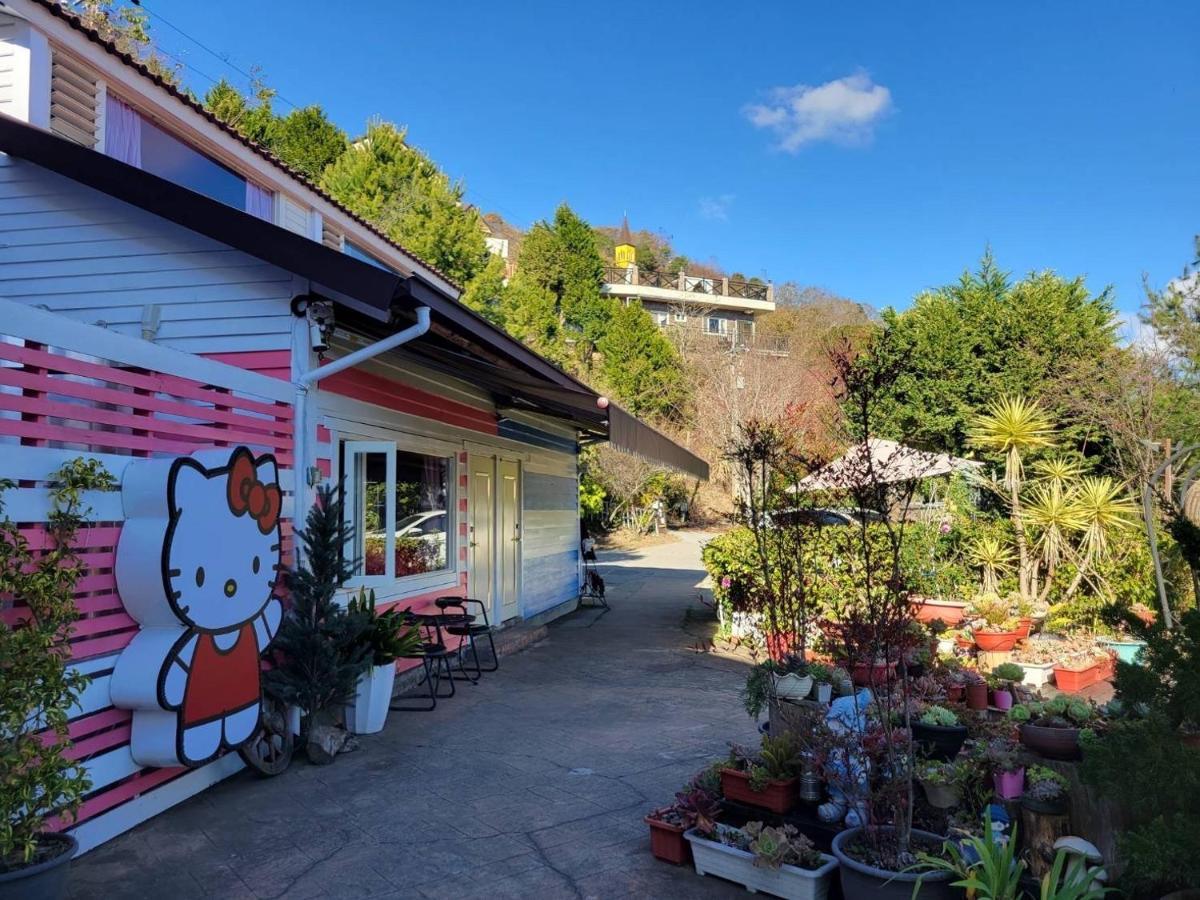 ジュリーズ ガーデン、清境　フォン チン ホームステイ 仁愛郷 エクステリア 写真